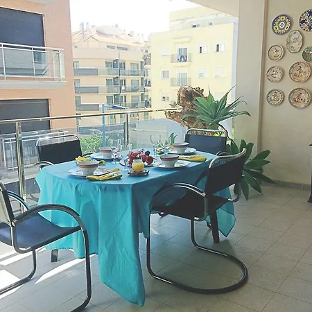 Apartamento Avenida Estacion Apartment *